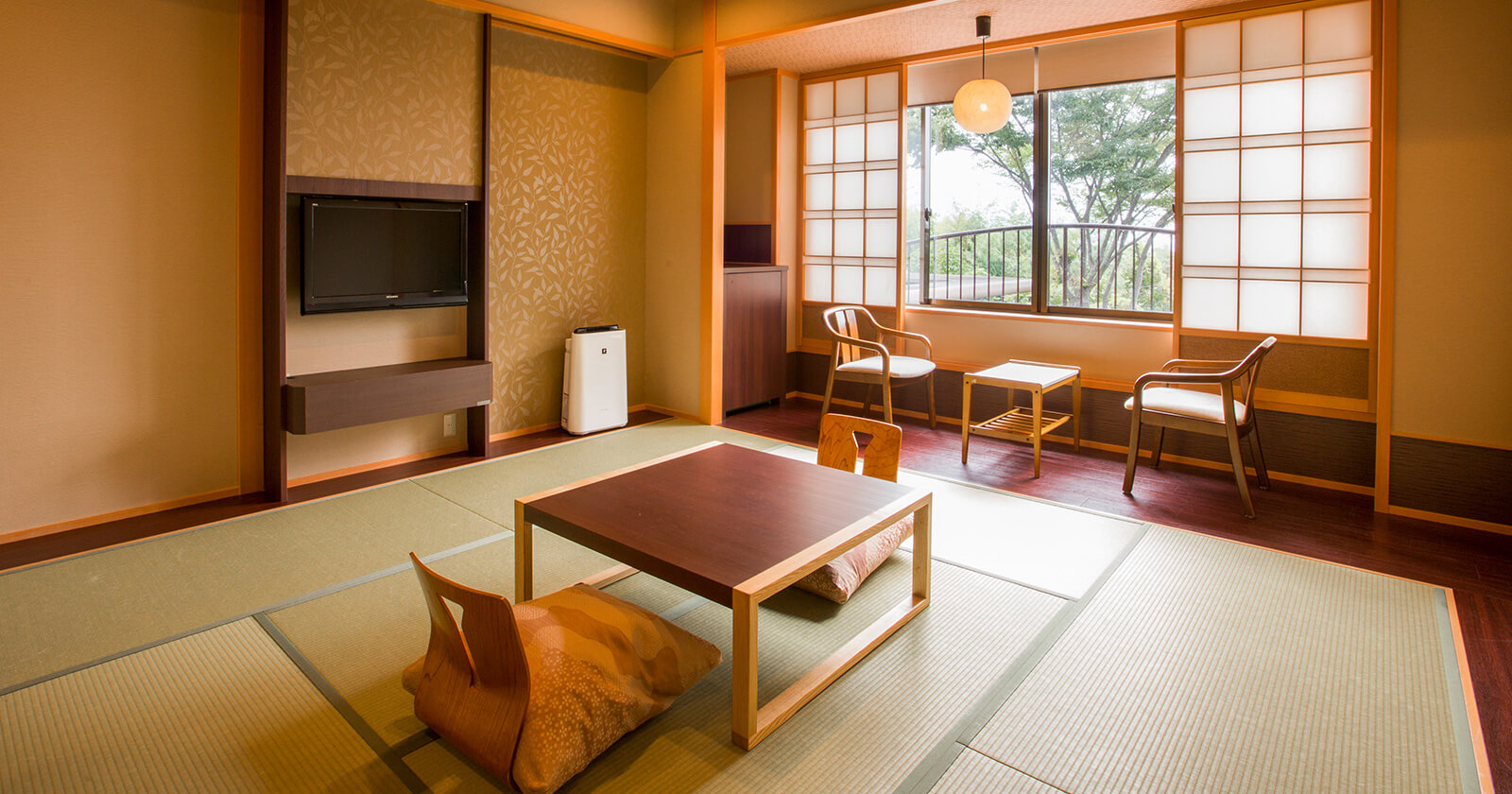 Yunoyado, Komolebi, Hot spring ryokan on the bank of Lake Biwa, Shiga Prefecture, Ogoto Onsen